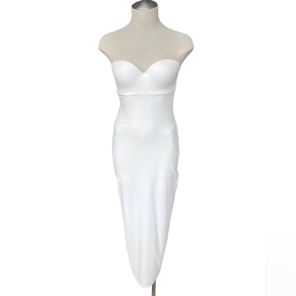 David’s Bridal Strapless Full Length Bra Slip Size 32B
